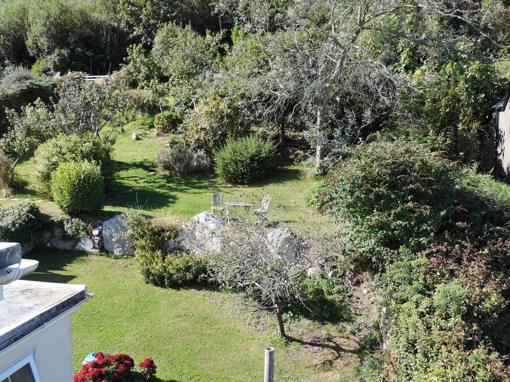 Fern Villa B&B Fishguard Exterior photo